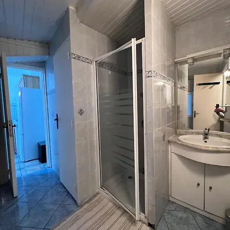 Maison De Avec Terrasse T3 6 Couchages アルカション